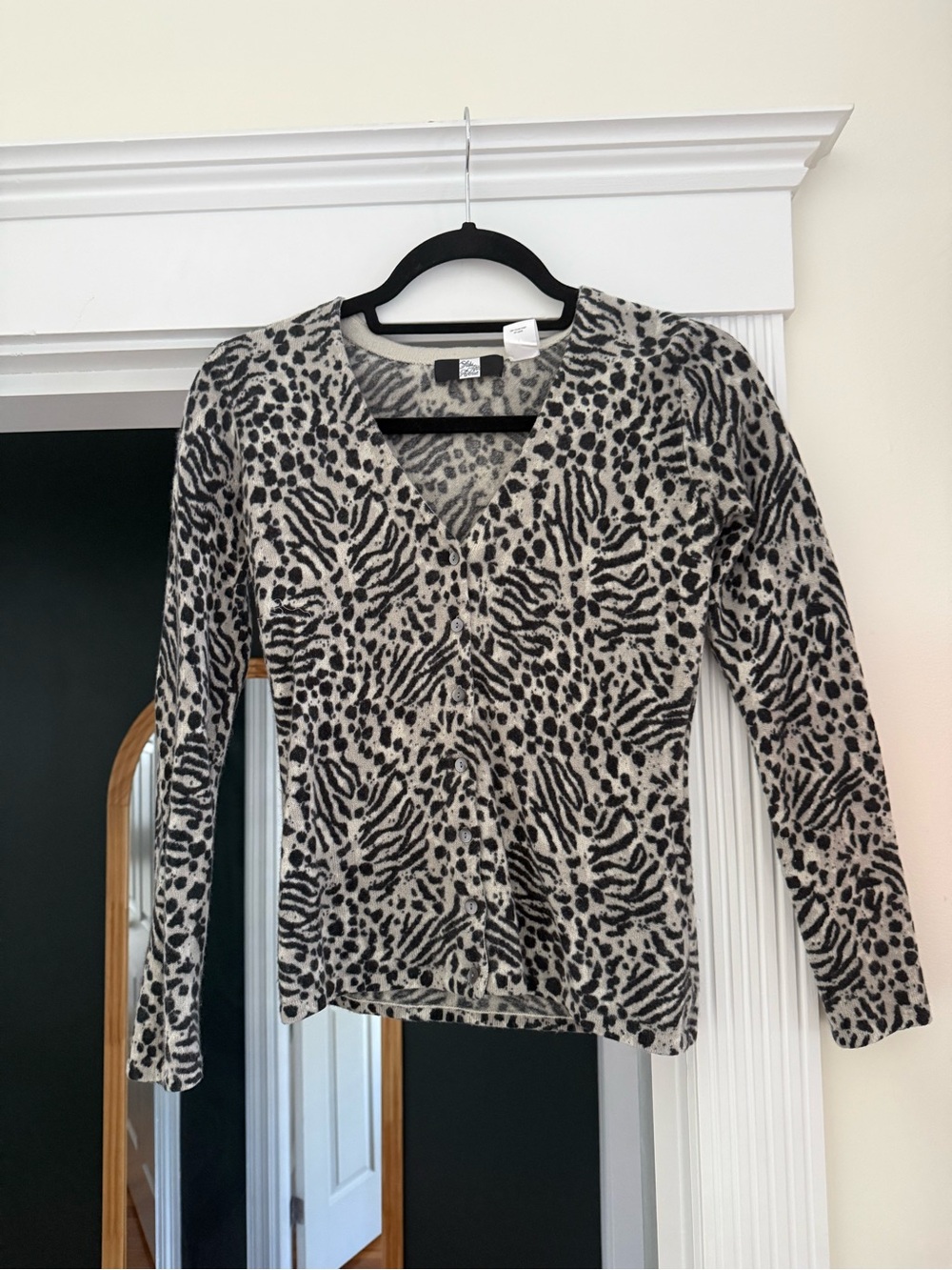 100% Cashmere Animal Print Cardigan Sweater Small